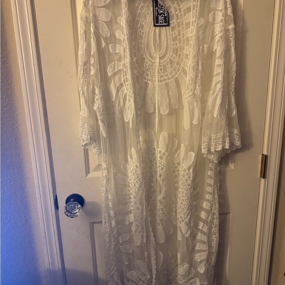 No.15 White Sheer Lace Kimono Duster